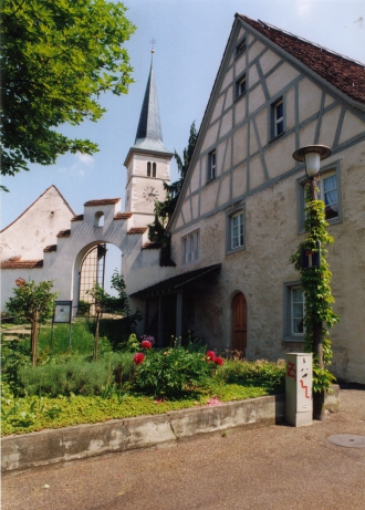 Das Dorfmuseum befindet sich bei der katholischen Kirche.