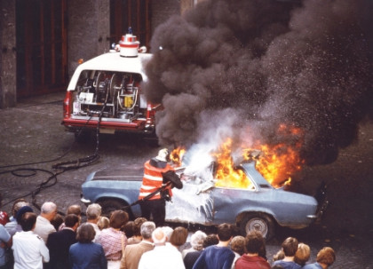 Einsatzleitwagen der Feuerwehr bei einer Vorführung 1982