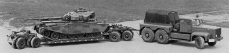 Schlepper Atlantic GR7 6x4 mit Tiefbettanhänger + Centurion