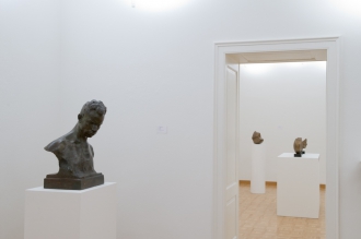 Allestimento delle sculture della collezione (2009).
