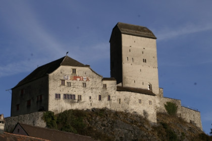 Modernes Museum in alten Mauern - Schloss Sargans