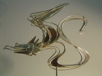 Drache im Wind. 60iger Jahre, Silber, 35.5 x 20 cm, Modell
